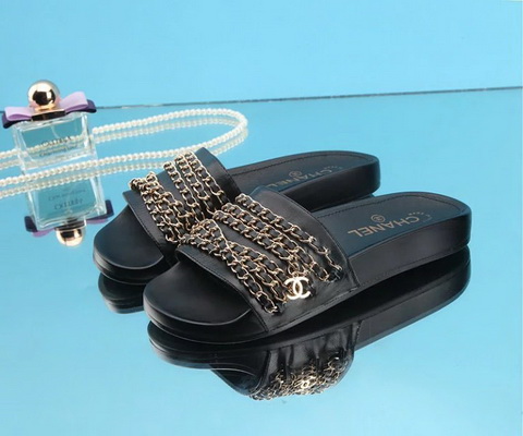 CHANEL Slippers Women--021